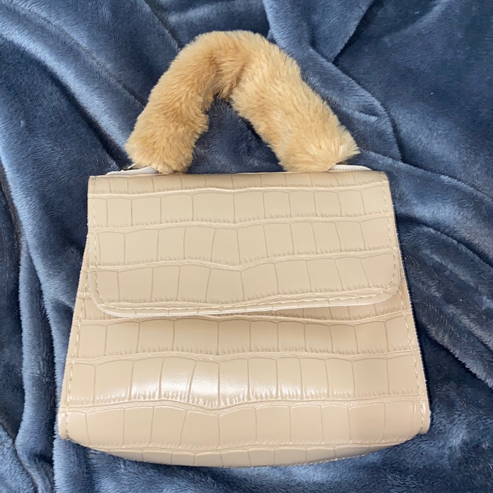 $5 SALE!!! Tan satchel bag with furry handle